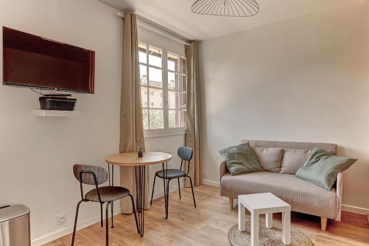 Apartament Le Normand- Bois D'Arcy Zewnętrze zdjęcie